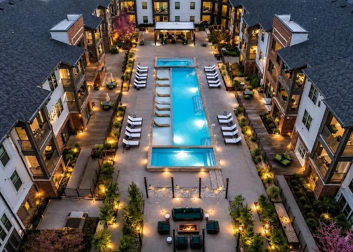 Modern 2br With Gym, Pool And Parking * Fort Worth